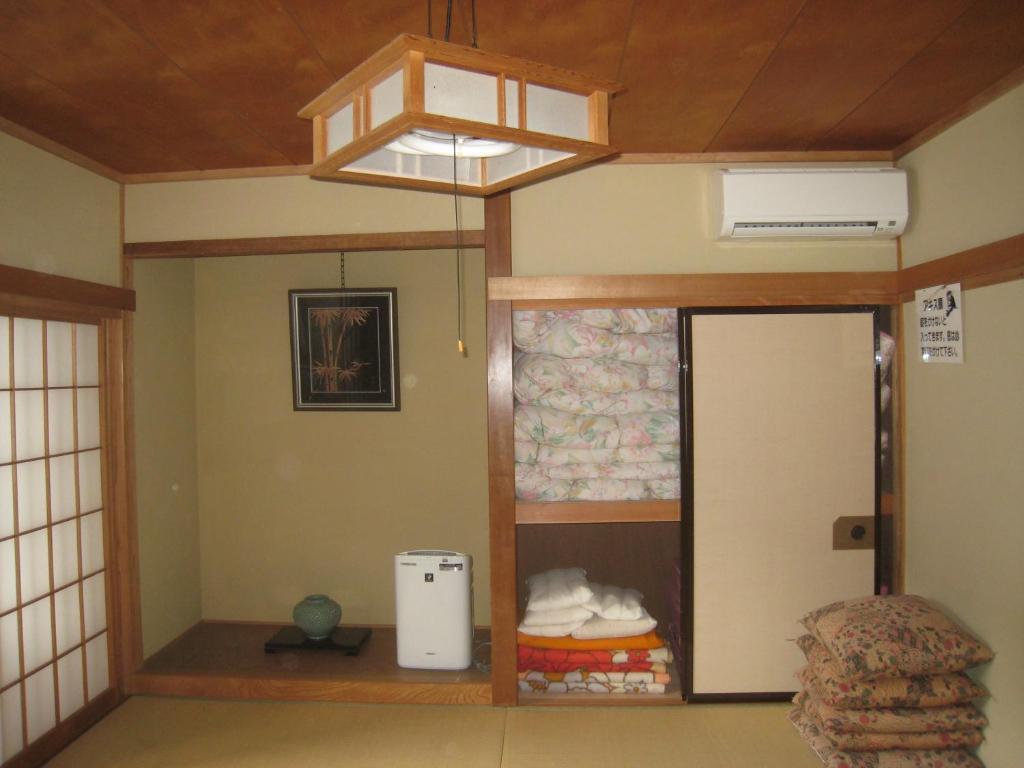 Keikoku-No-Yu Hotel Yamanouchi  Room photo